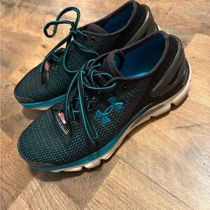 Under Armour Black and Teal Athletic Shoes